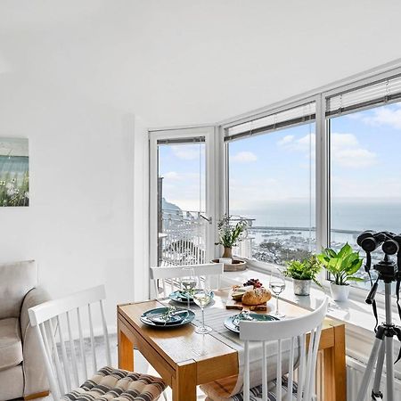Wellswood Apartment - Sunny Apartment With Stunning Sea Views And Private Balcony 토키 외부 사진