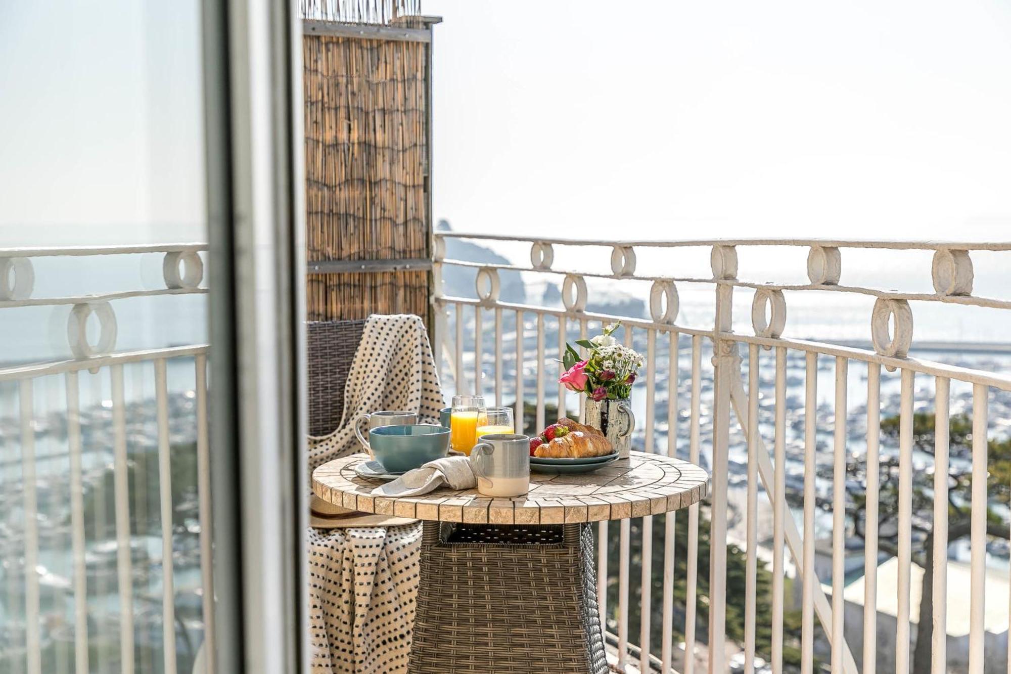 Wellswood Apartment - Sunny Apartment With Stunning Sea Views And Private Balcony 토키 외부 사진
